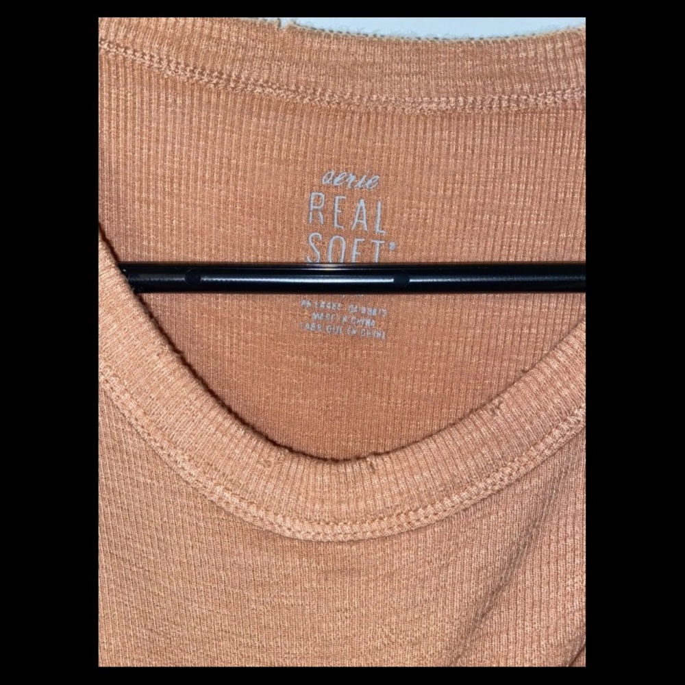 Distressed tee - Picture 2 of 2